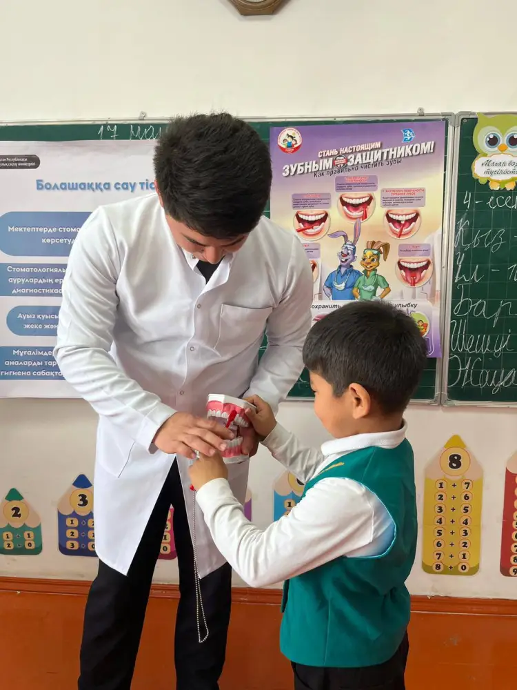 Более 60 тысяч детей в Казахстане участвуют в профилактической кампании ко Всемирному дню здоровья полости рта Павлодаре