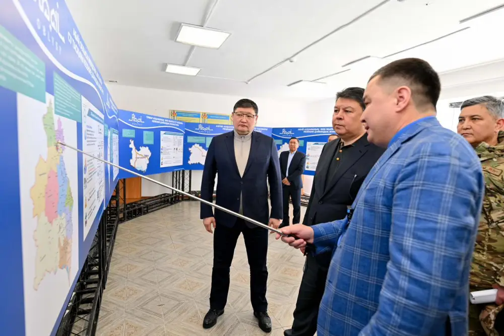 Вице-премьер Канат Бозумбаев ознакомился с ходом противопаводковых мероприятий в области Абай (3)