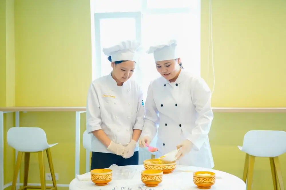 Новое общежитие почти на 1000 мест для студентов колледжей открыли в Астане Павлодаре