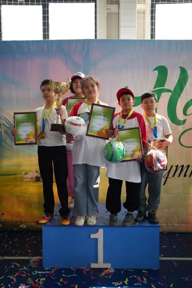 В Алматы прошла инклюзивная семейная эстафета ко Дню семьи – Шаңырақ күні (4)