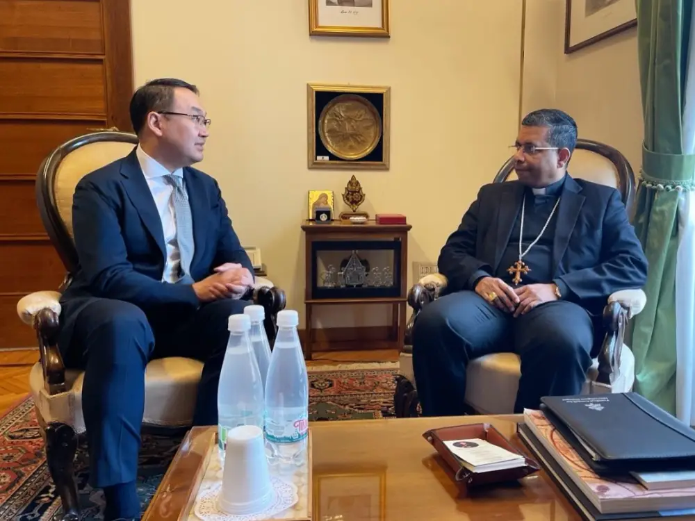 Углубление межрелигиозного диалога: встреча Казахстана и Святого Престола в Ватикане Павлодаре