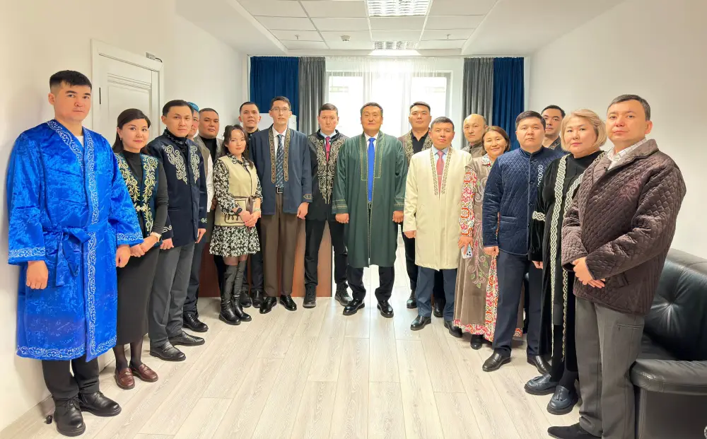 В МЧС Казахстана отметили День национальной одежды (6)
