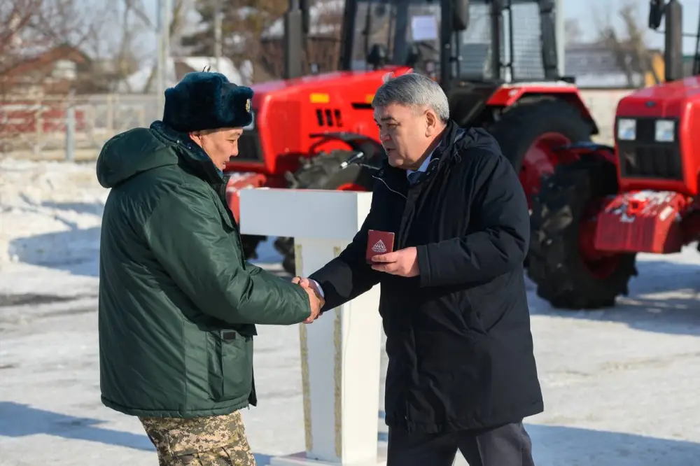 В СКО укрепляют систему защиты лесов - лесным хозяйствам передана 51 единица новой техники (4)