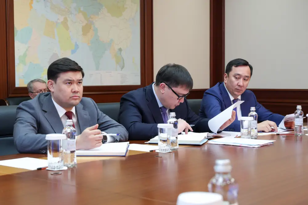 В Минтранспорта рассмотрели подготовку дорожной отрасли к строительному сезону (3)