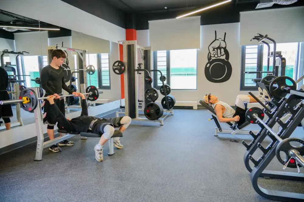 Новое общежитие почти на 1000 мест для студентов колледжей открыли в Астане (6)