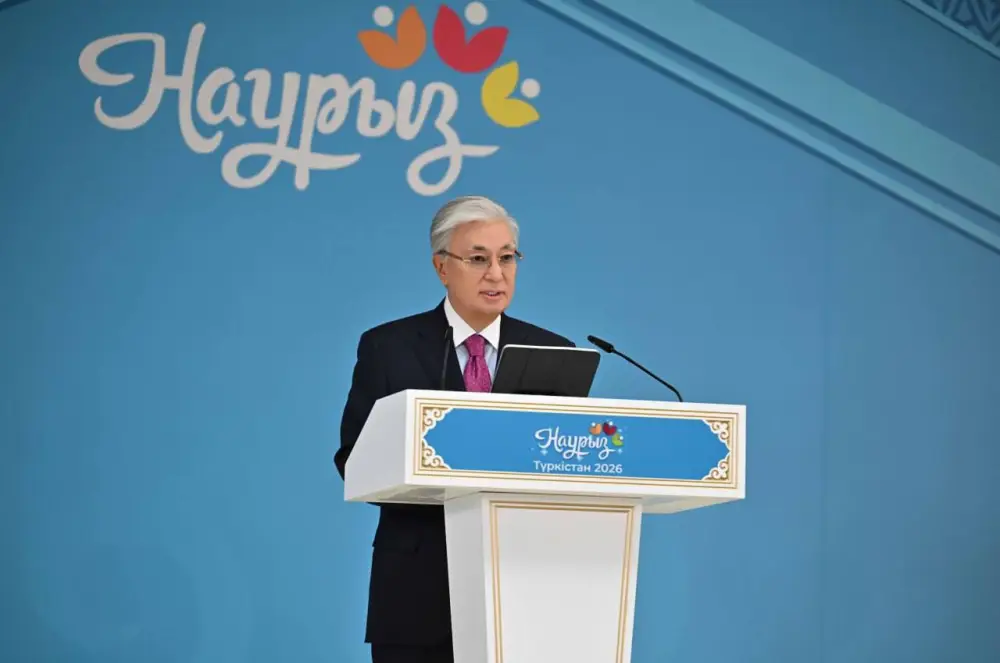 Глава государства обращается к гражданам с поздравлением на Наурыз и акцентирует внимание на важности инициативы 'Таза Қазақстан'. Павлодаре