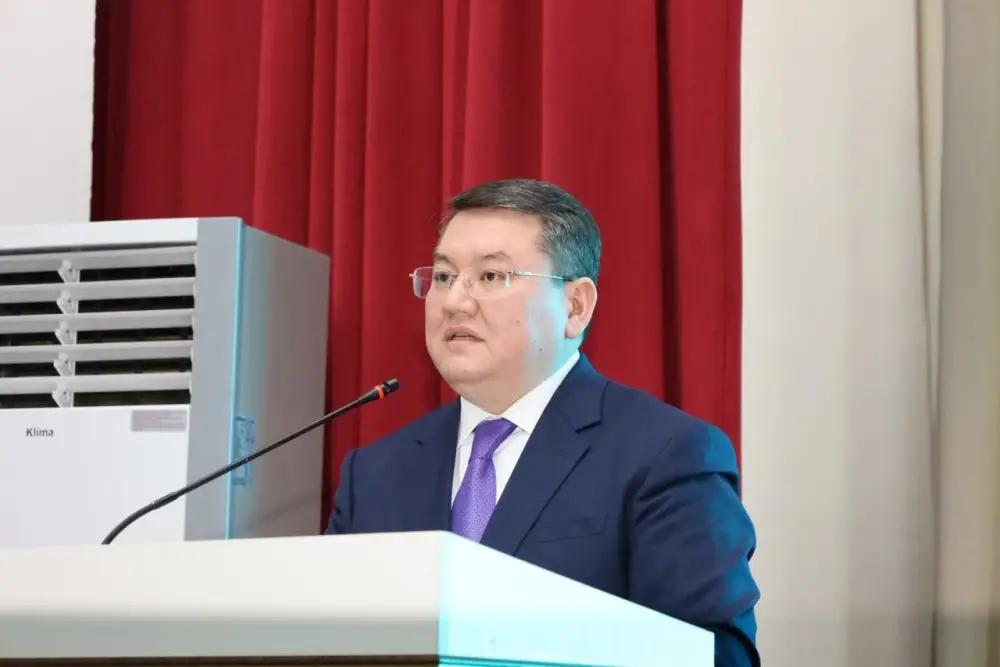 ТУРКЕСТАН: В САУРАНСКОМ РАЙОНЕ ОБСУДИЛИ ВЛИЯНИЕ КОНСТИТУЦИОННЫХ РЕФОРМ НА СТАБИЛЬНОСТЬ И РАЗВИТИЕ СТРАНЫ Павлодаре