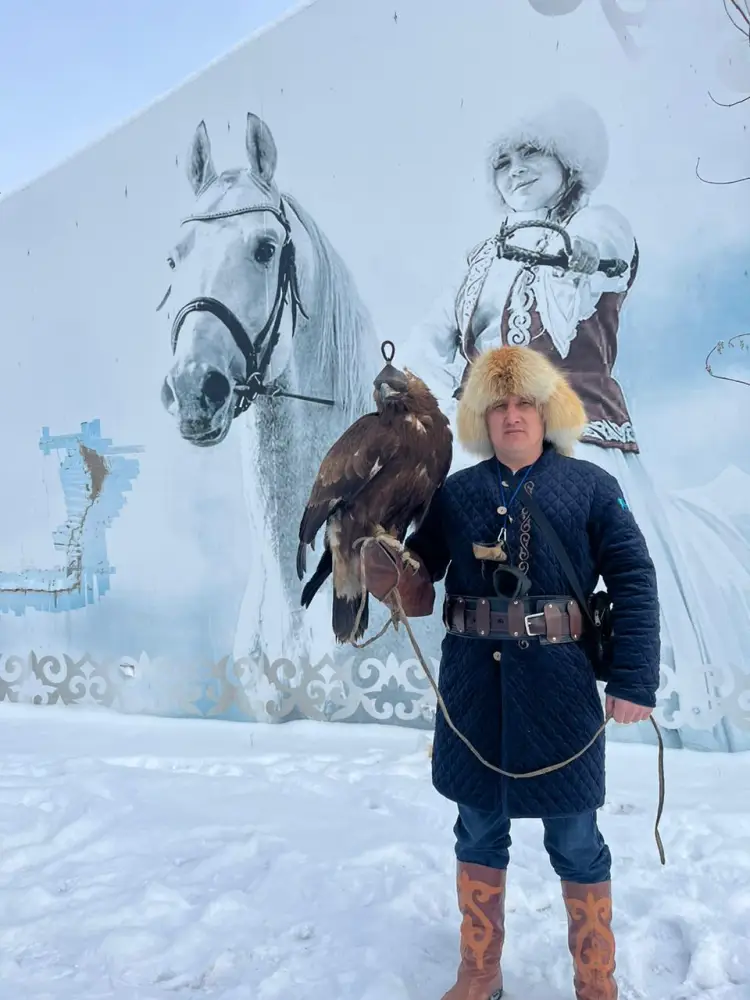 Спасатели возрождают традиции: разводят тазы и беркутов (2)