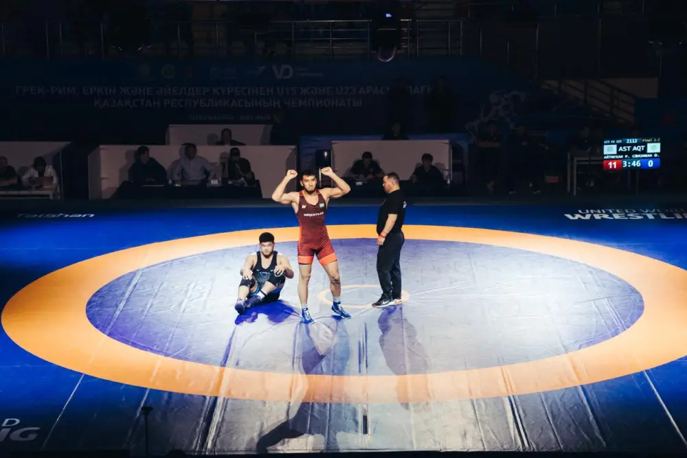 Ризабек Айтмухан стал чемпионом страны в новом весе (2)