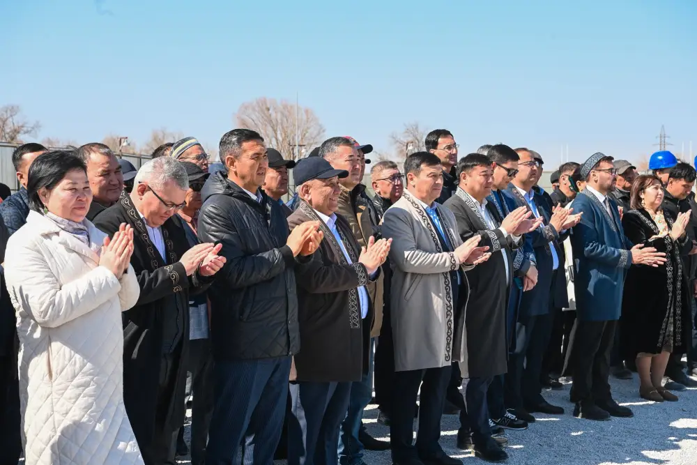 Заложена капсула строительства гостиницы IBIS в Кызылорде (4)