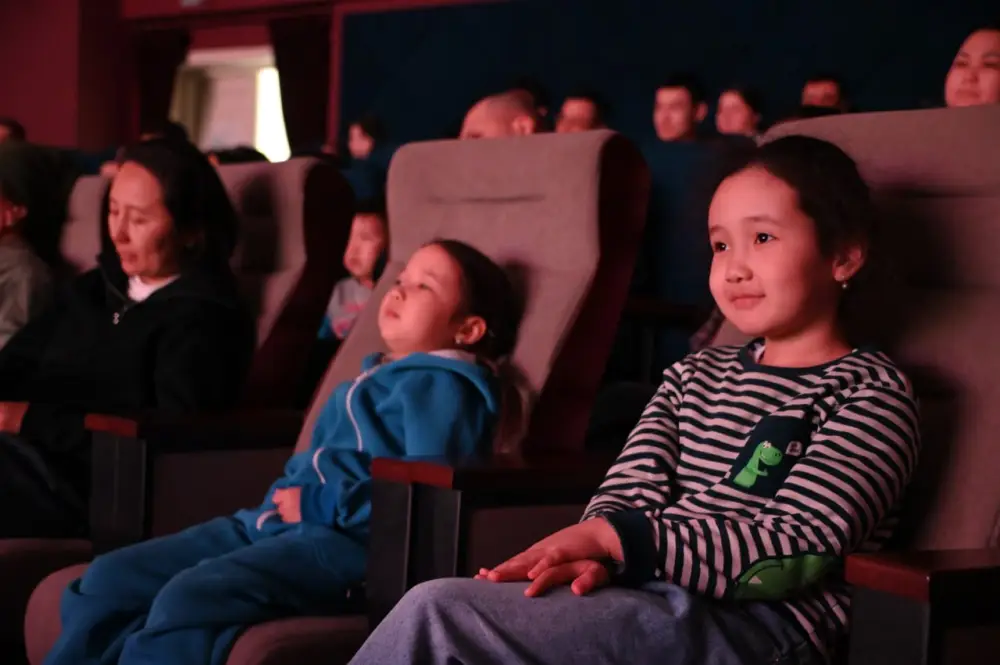 Показ мультфильмов Казаханимации для детей военнослужащих Павлодаре