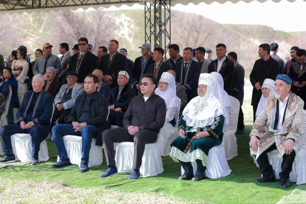 В Шымкенте расцвела весна с экологической акцией «Мөлдір бұлақ» Павлодаре