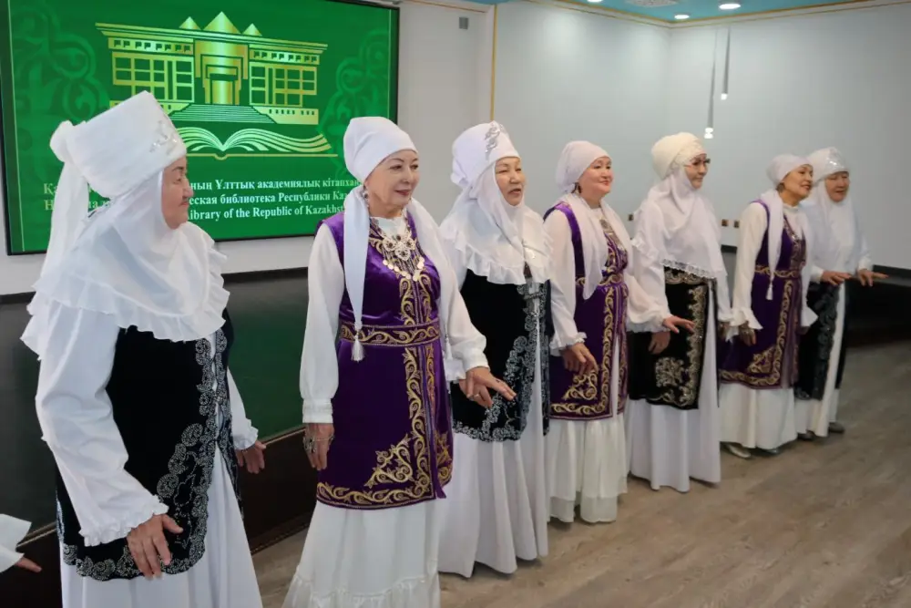 Фестиваль национальной одежды в столице: яркое событие Наурызнама Павлодаре