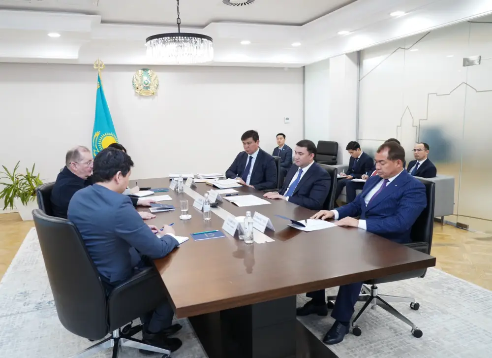 ТУРКЕСТАН: НУРАЛХАН КУШЕРОВ ВСТРЕТИЛСЯ С ПРЕДСТАВИТЕЛЕМ ОБСЕ ДЛЯ ОБСУЖДЕНИЯ ВОПРОСОВ УКРЕПЛЕНИЯ ПАРТНЕРСТВА (6)