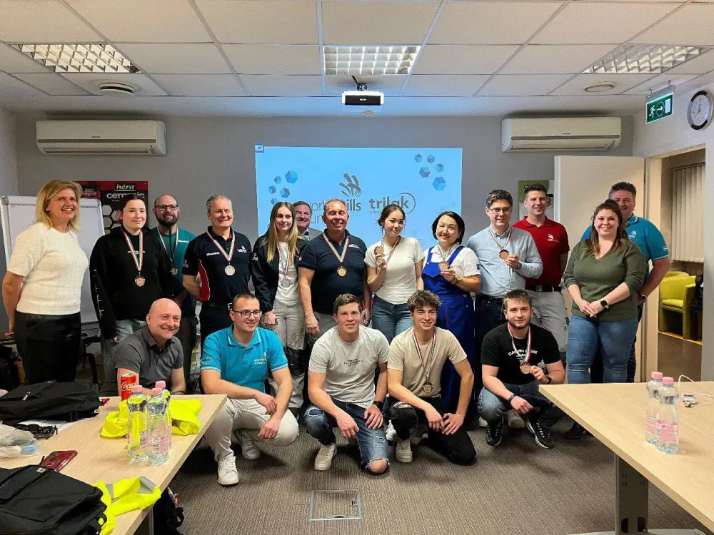 Успех студентки из Кентау на международном конкурсе: вдохновение для молодежи и образовательного сообщества Павлодаре