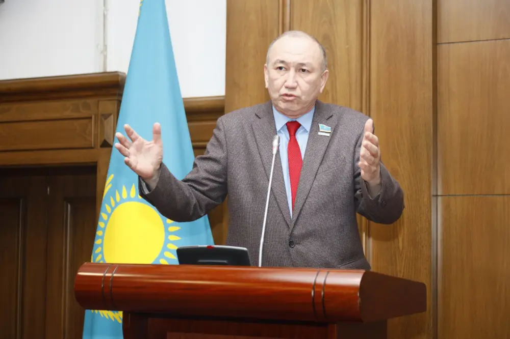 Представители общенациональной коалиции обсудили проект новой Конституции с представителями торговой отрасли (7)