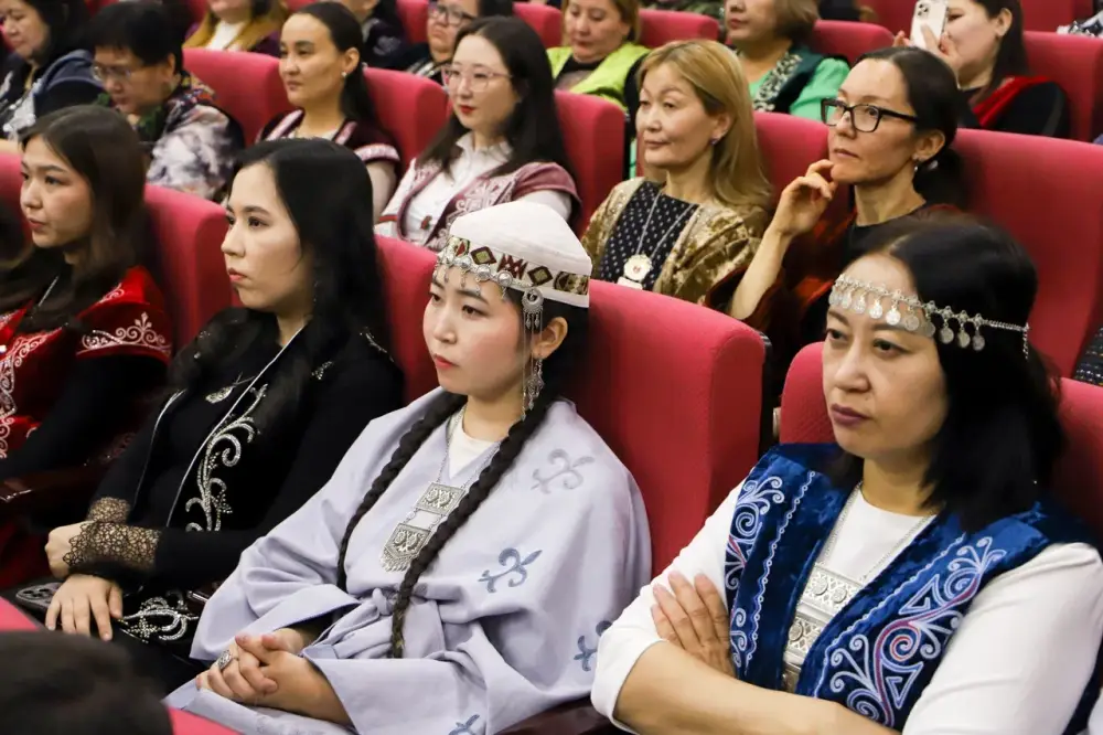 В Министерстве финансов встретили Наурыз – праздник весны и обновления (7)