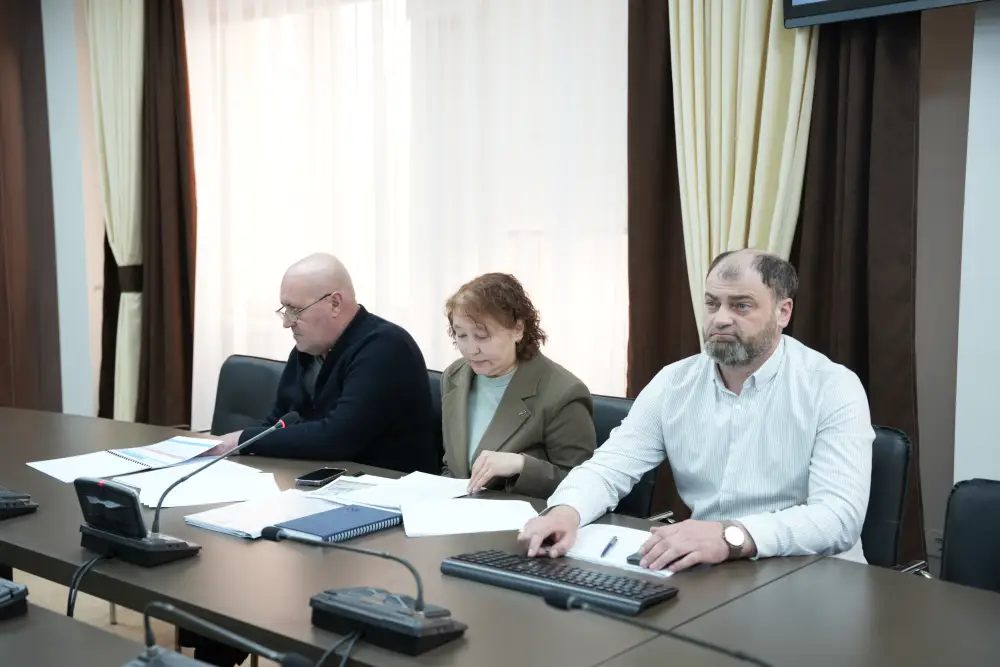 В Казахстане обновят 17 тыс. км электролиний и 444 высоковольтных подстанций Павлодаре