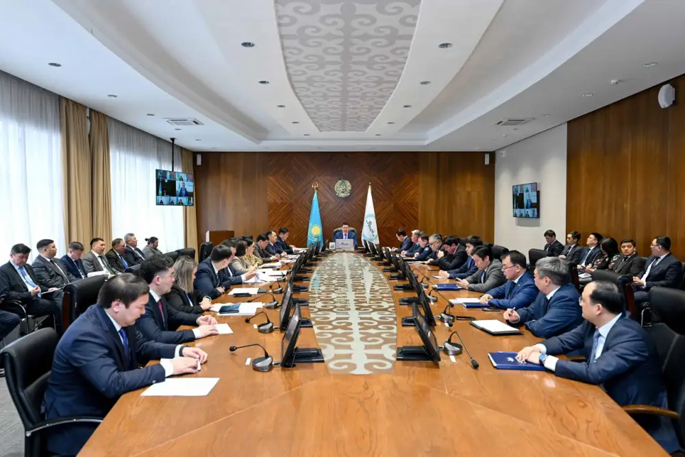 Обсуждение эффективности бюджетных средств и их влияние на развитие инфраструктуры и технологий в регионе Павлодаре