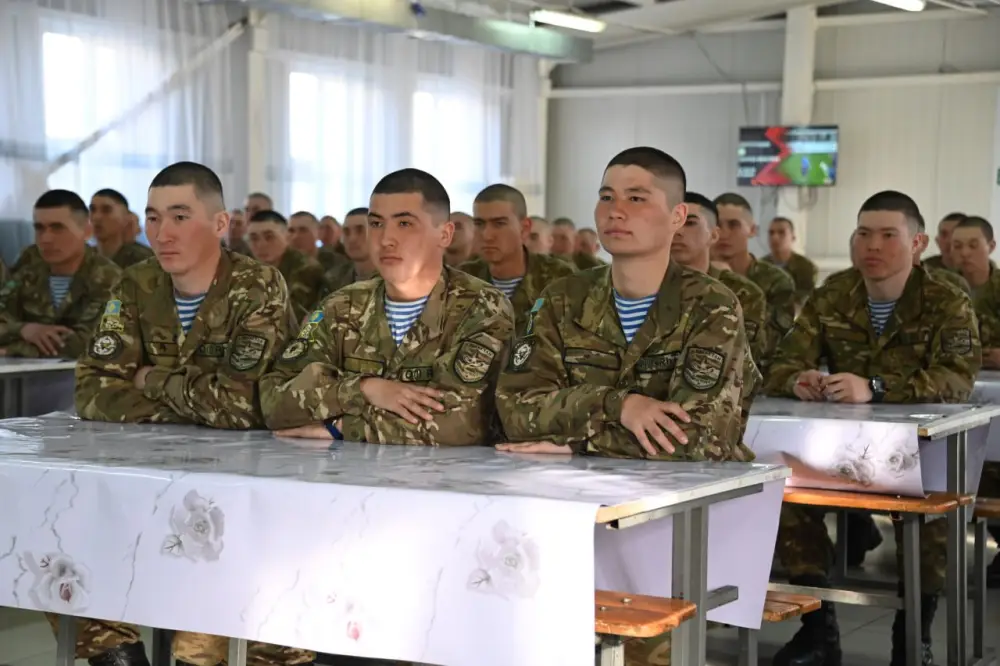 Заместитель министра обороны совершил рабочую поездку в область Жетысу (2)