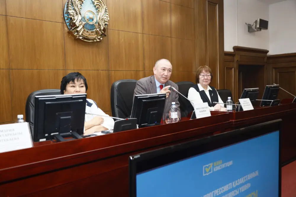 Конституция в диалоге: торговцы и власть на одной волне Павлодаре