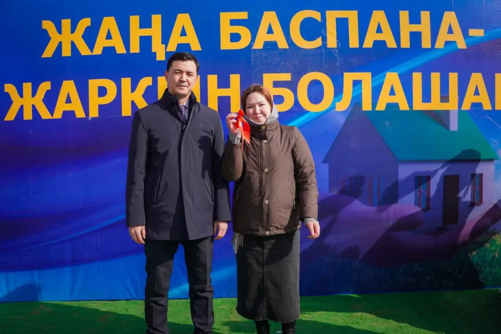 В Актюбинской области 30 семей получили ключи от новых домов Павлодаре