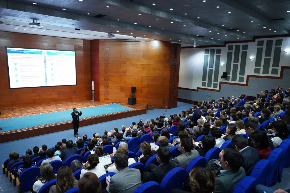 Перед референдумом: в Астане оценили готовность комиссий и участков (3)