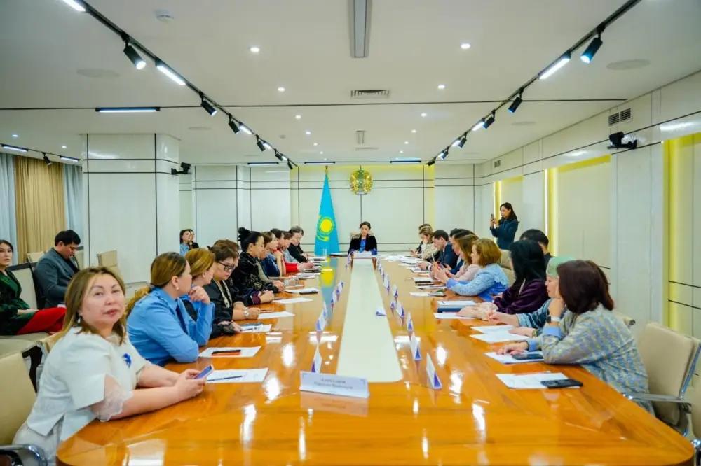 Гранты и субсидии: меры поддержки женского предпринимательства обсудили в Астане (6)