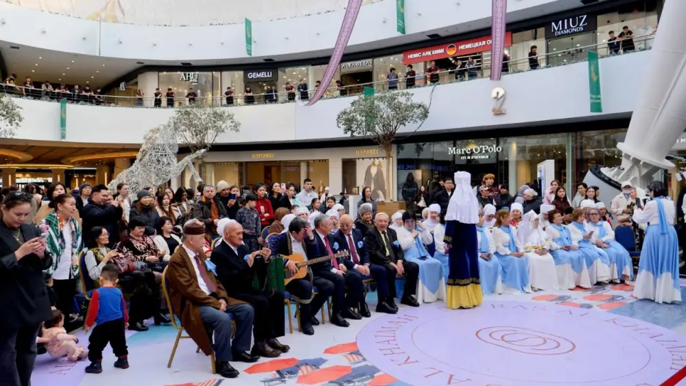 Конкурс молодых дизайнеров в Астане: сочетание традиций и технологий на празднике национальной одежды Павлодаре