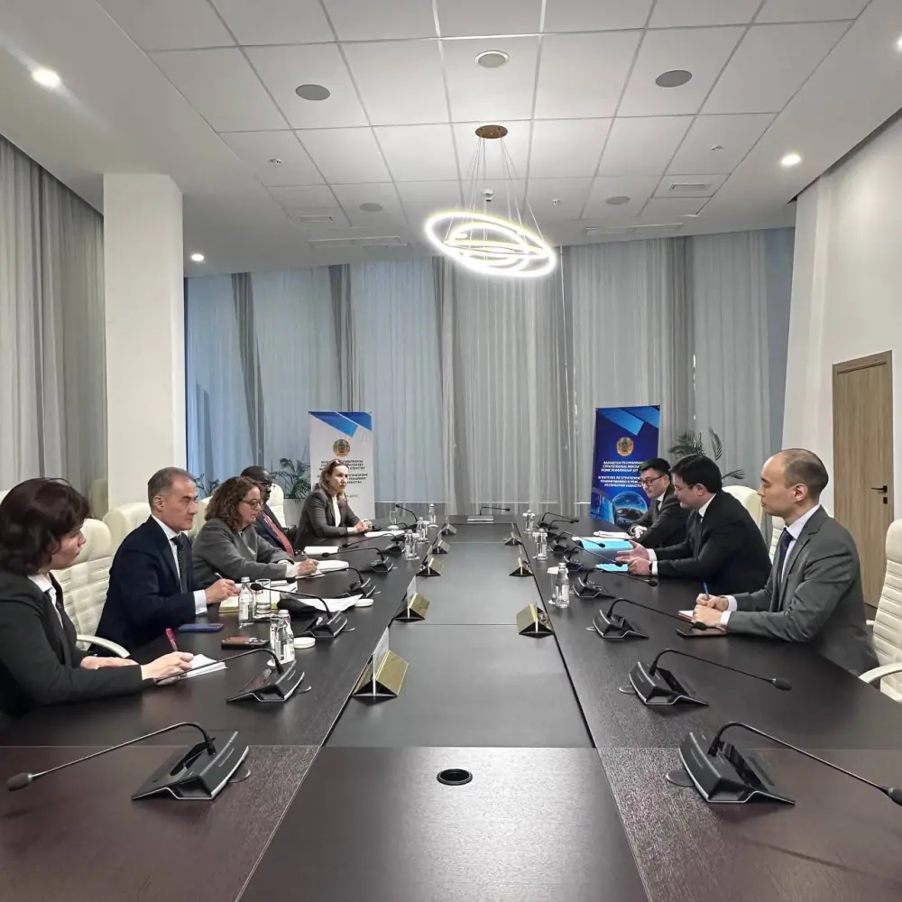 Обсуждение развития инфраструктуры и участия частного сектора в экономике Казахстана с участием Международной финансовой корпорации Павлодаре