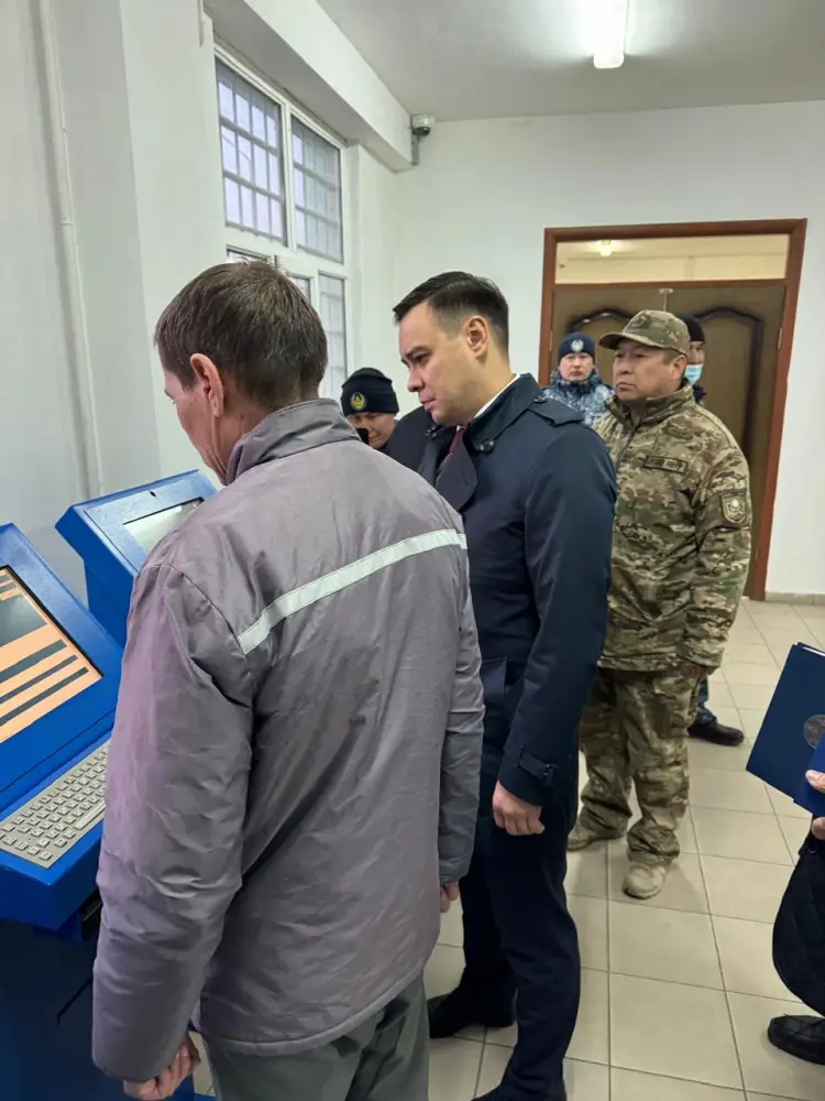 Артур Ластаев посетил исправительное учреждение №12 в Алматинской области Павлодаре