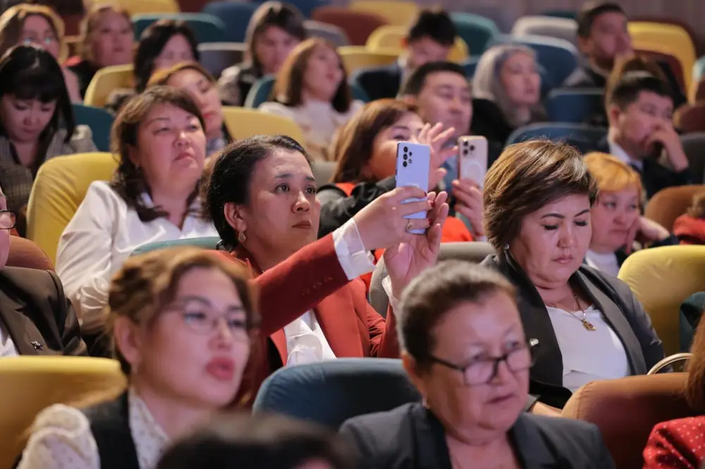 В Астане проходит стратегическая конференция директоров Келешек мектептері (3)