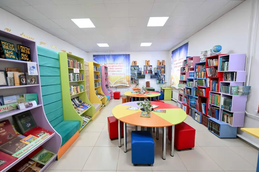 Аким области посетил образовательные объекты Аягозского района (8)