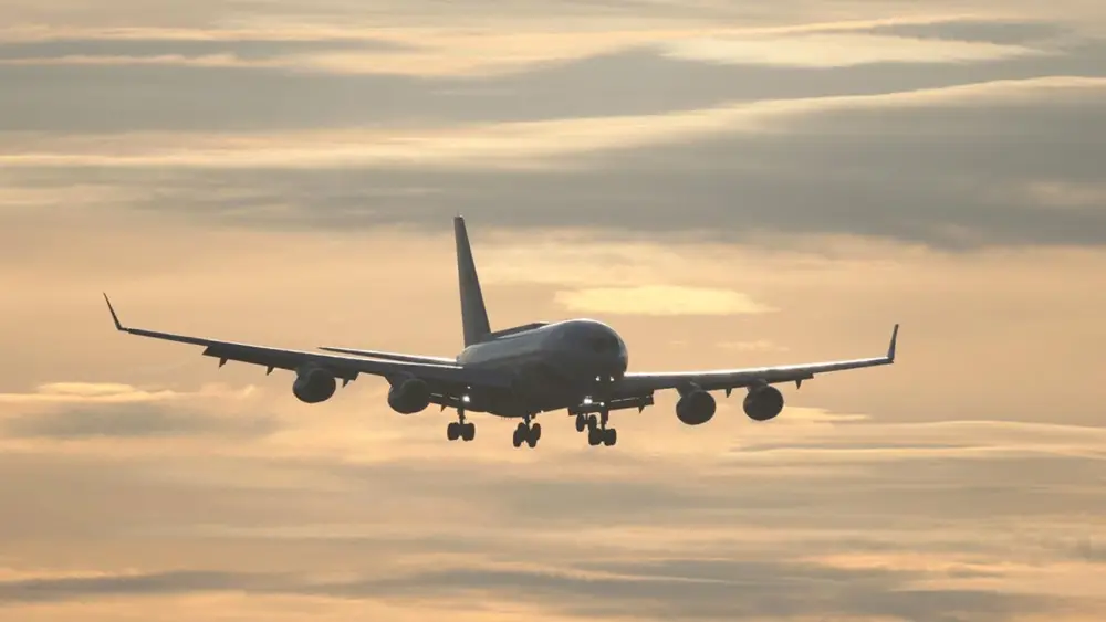 Рейсы Air Astana и Fly Dubai возвращают казахстанцев из Ближнего Востока Павлодаре