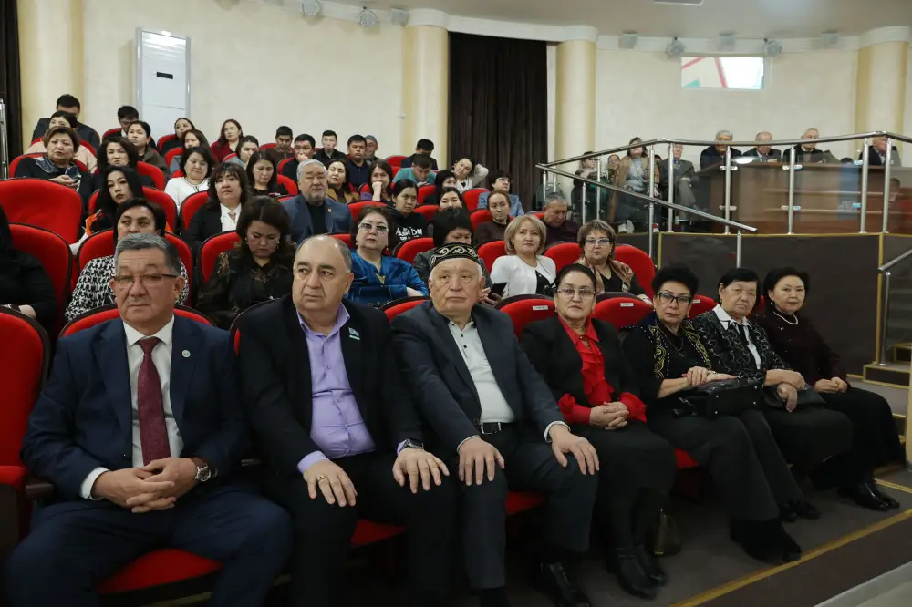 Новая Конституция - выбор народа (2)