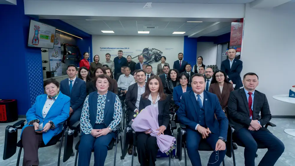 В ALT University открыта инженерная лаборатория для подготовки специалистов автомобильной отрасли (7)