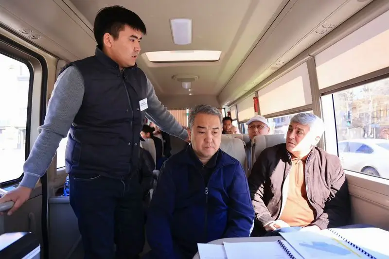 Ермаганбет Булекпаев сделал замечания по уборке Караганды (4)