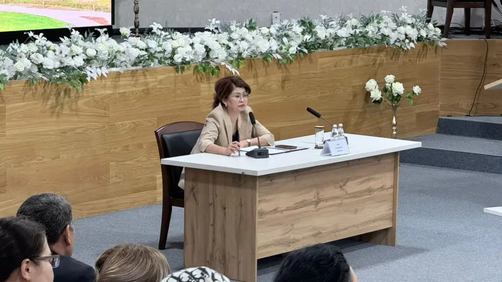 Аида Балаева обсудила с коллективом музея-заповедника «Әзірет Сұлтан» ключевые направления развития музейной сферы (2)