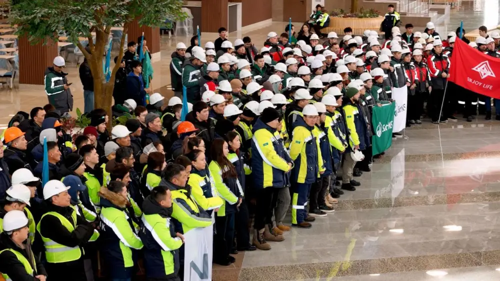 Строители поддерживают Конституцию: как это повлияет на детей? Павлодаре