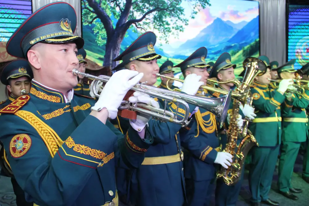 Военный оркестр Национальной гвардии Казахстана участвует в международном челлендже «Наурыз мейрамы» Павлодаре