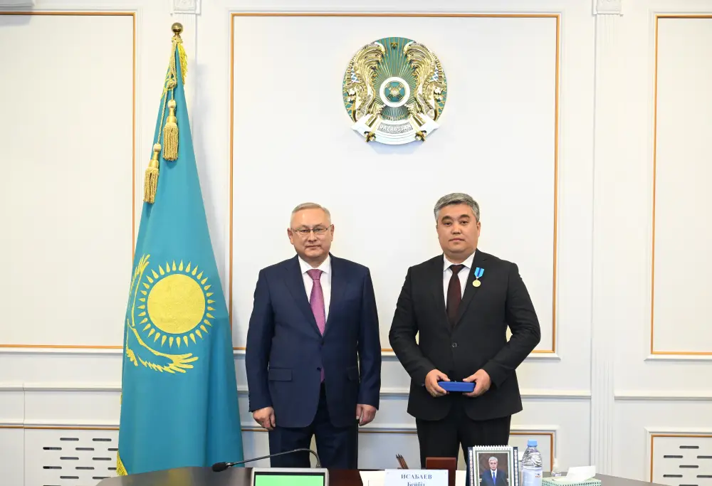 Награды от Бейбита Исабаева: стимул для дальнейшего развития Жетісу Павлодаре