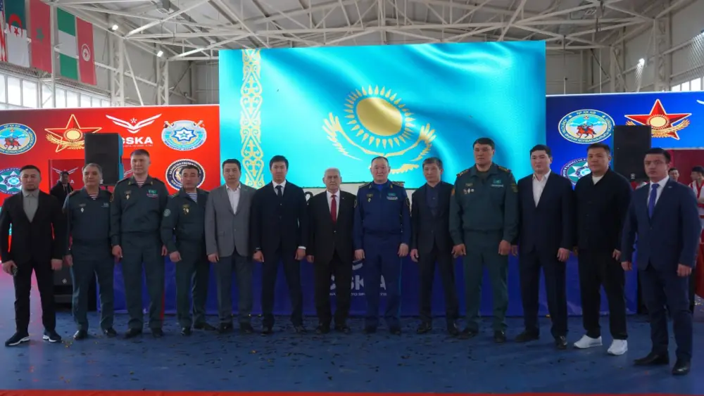 Кто стал чемпионом среди силовиков в қазақ күресі? Павлодаре