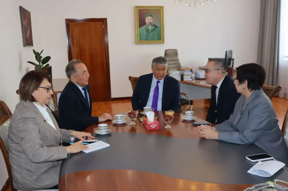 Лекция о развитии тюркского литературного наследия прошла в Национальной академической библиотеке РК Павлодаре