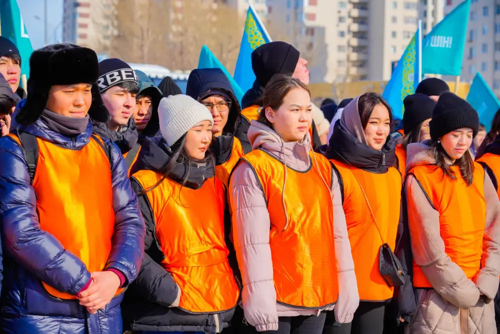 Более тысячи представителей молодежи поддержали новую Конституцию масштабным челленджем (8)