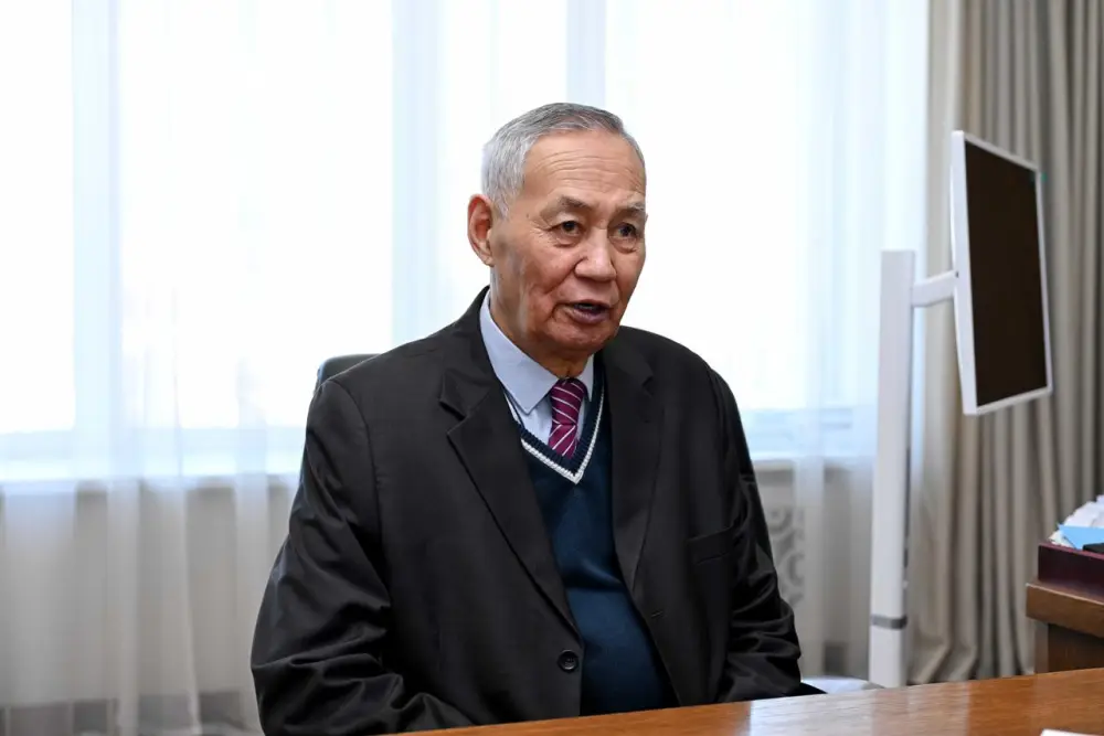 Обсуждение культурных инициатив: Аким области встретился с абаеведом Арапом Еспенбетовым Павлодаре