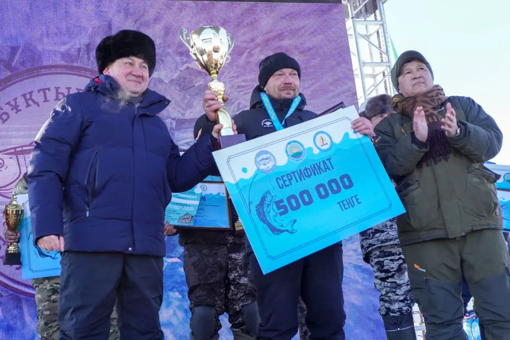 «Бұқтырма балықшысы-2026»: В ВКО прошел республиканский фестиваль по рыбной ловле (10)