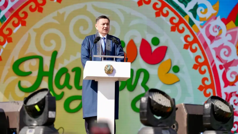 ВКО: более 5000 домбристов исполнили «Акбулак» Павлодаре