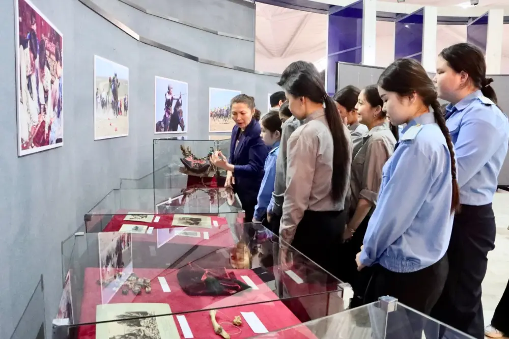 В Национальном центральном музее открылась выставка «Ұлы дала ойындары: тарих пен дәстүр» (3)