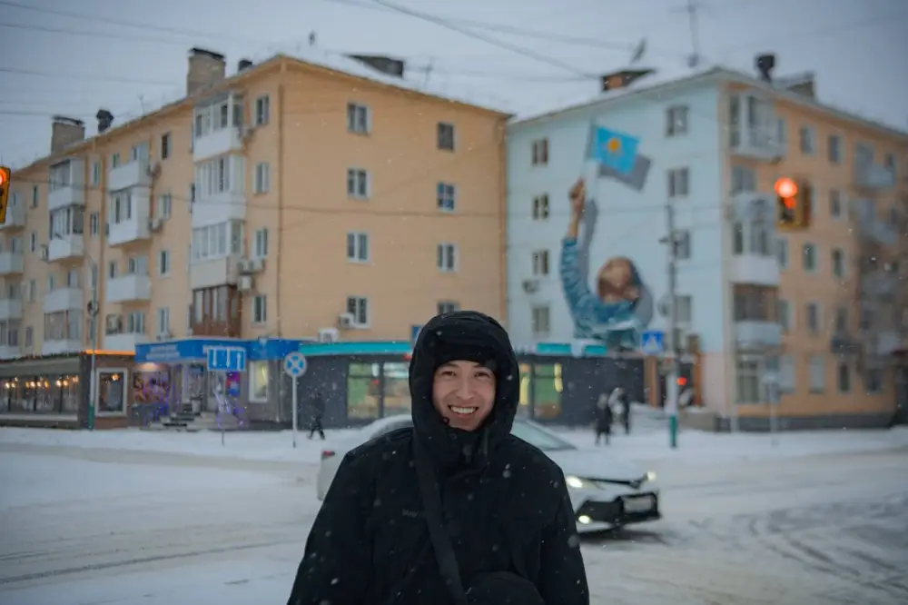 Аким ВКО поздравил с Днём благодарности жителей области Павлодаре