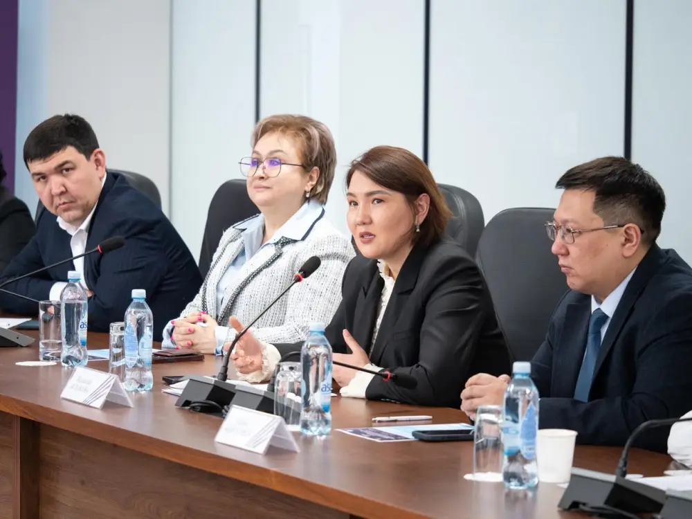 Эксперты обсудили новые перспективы после принятия новой Конституции Казахстана Павлодаре